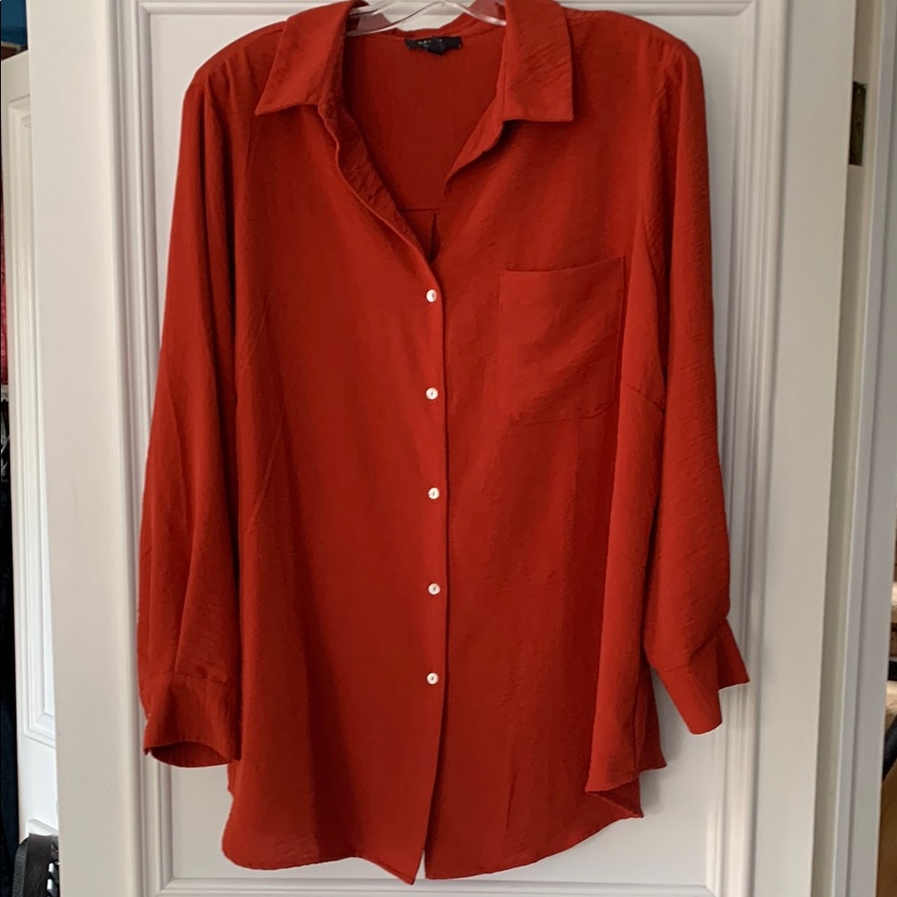 Women's Plus Size Button-Up Shirt